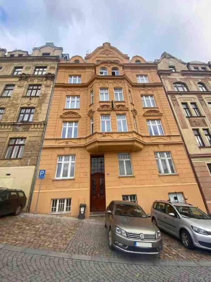 Apartment Ondrejska N°40 كارلوفي فاري المظهر الخارجي الصورة